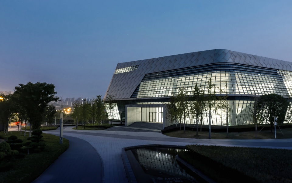 Masterplan design exploration of zhuzhou auto expo park trading center by cmie luo jin studio