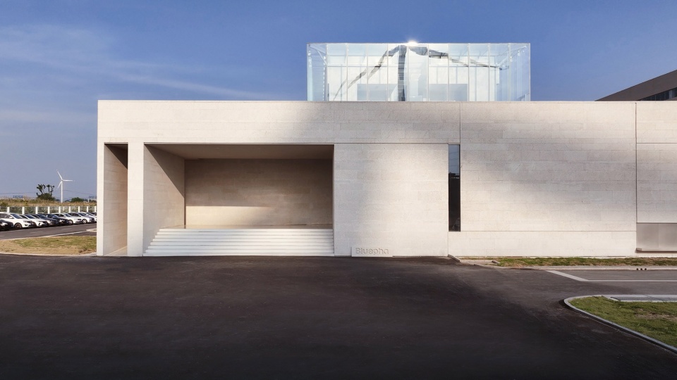 bluepha biofab by xing design