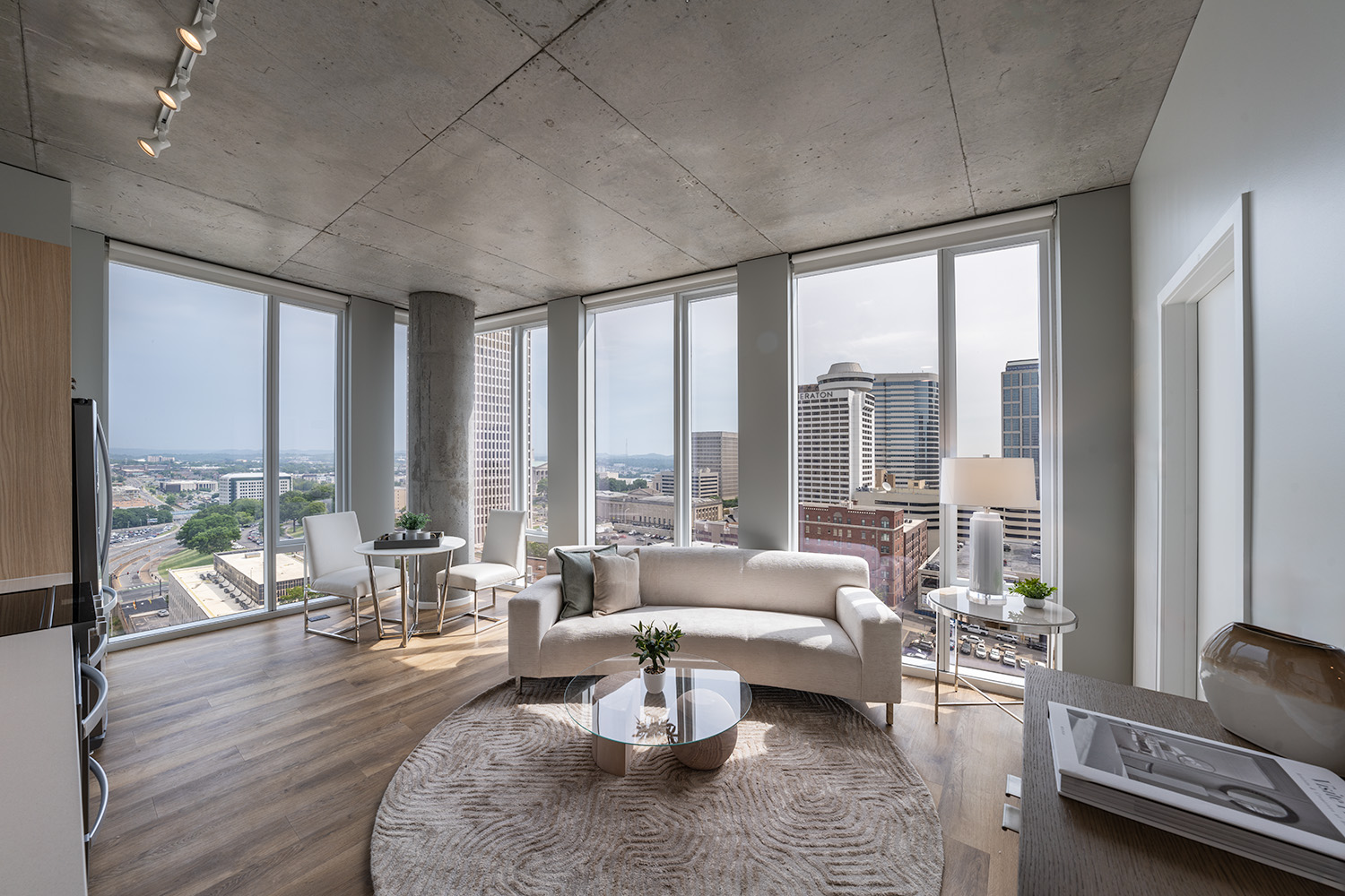 Alcove residential tower in Nashville by Goettsch Partners 谷德设计网