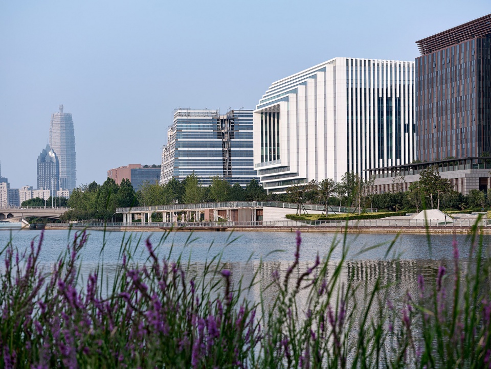 longhu international center by hdd tjupdi