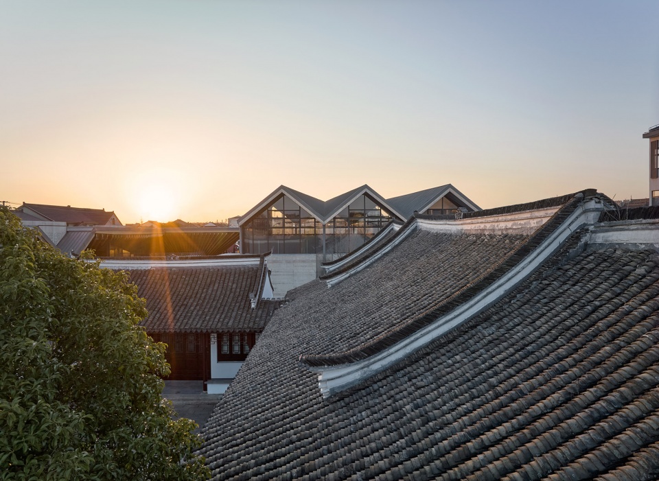 脉络延续 Continuity of eaves ©章鱼见筑