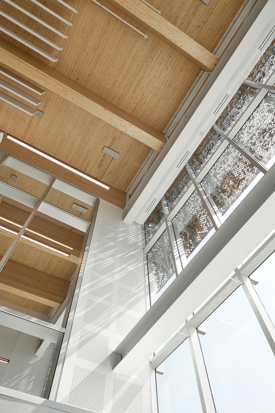 a new air terminal for the rouyn noranda airport by evoq artcad