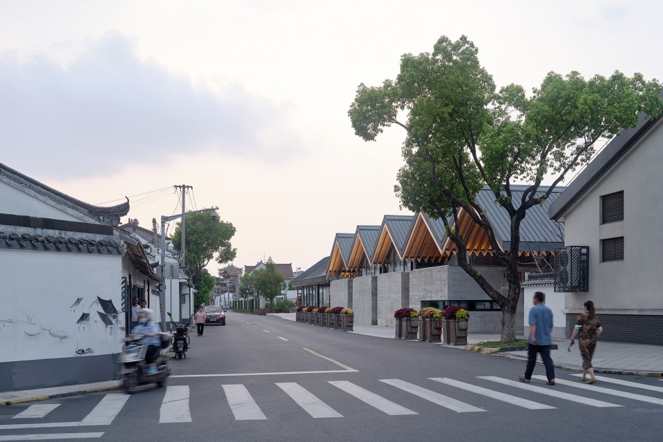 适宜的街道尺度 Harmony of street appearance ©章鱼见筑
