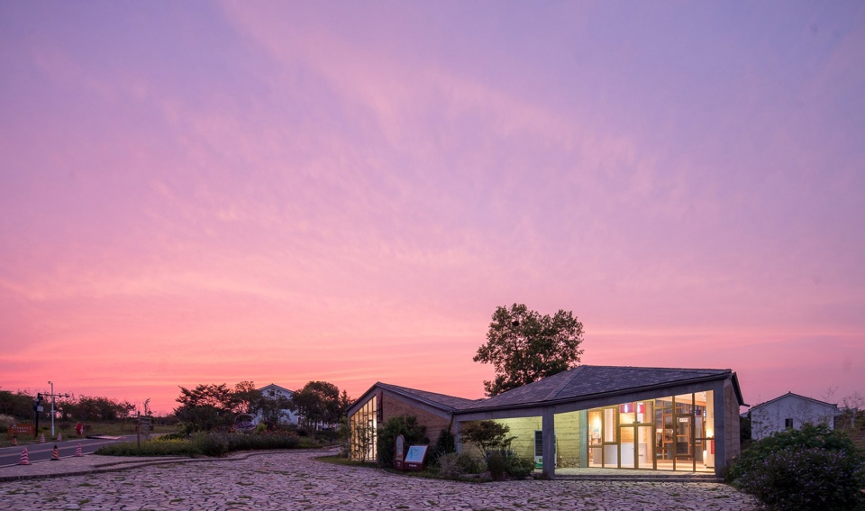 the niumatang cultural station by atelier rentian