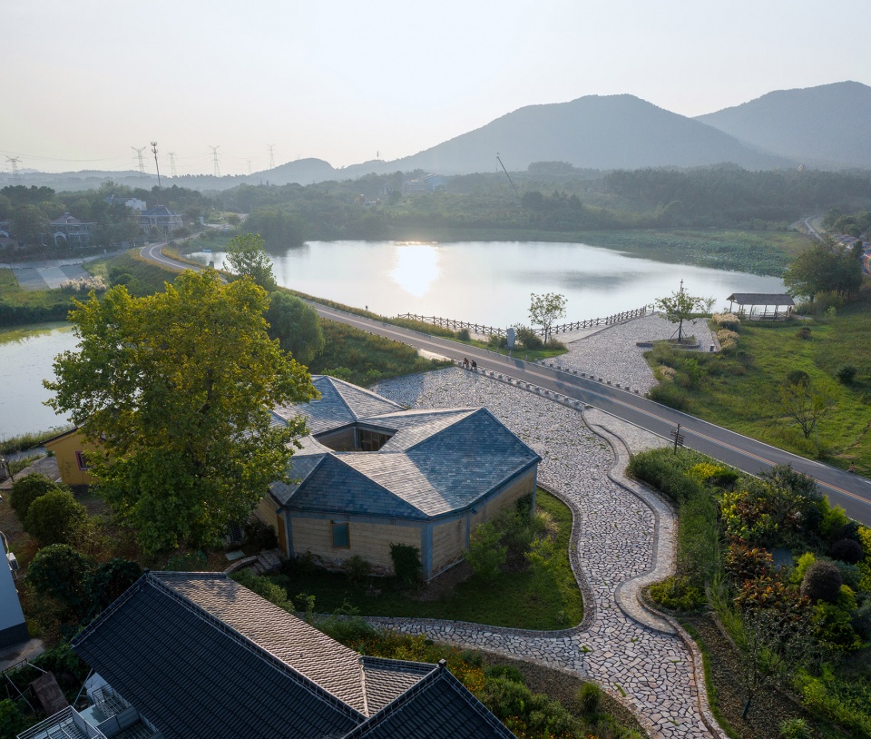 the niumatang cultural station by atelier rentian