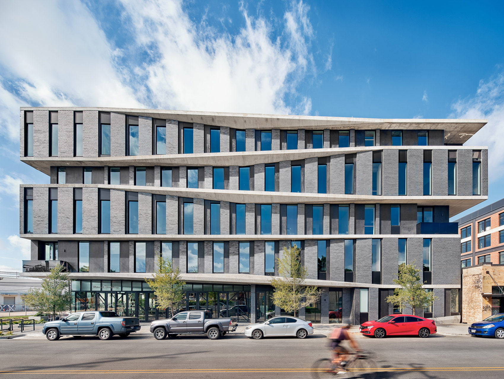 ARRIVE Austin Hotel by Baldridge Architects 谷德设计网