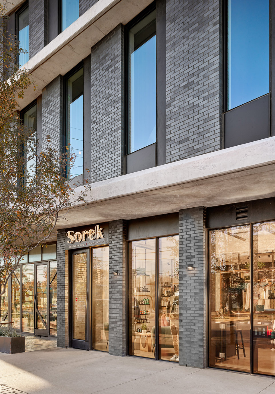 ARRIVE Austin Hotel by Baldridge Architects 谷德设计网