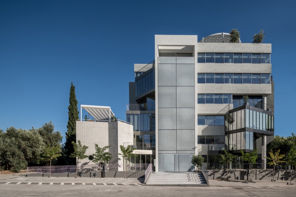 Art1 Office Neiheiser Argyros George Sfakianakis 1