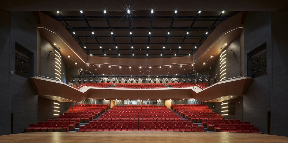 the service center and administrative center of chengdu universiade village for the 31st summer universiade cscec