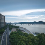 杭州滨江公共空间·绸桥 / 同济原作设计工作室