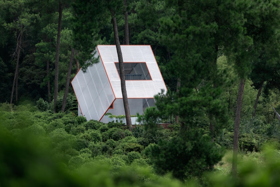 micro renewal for nanshan cattle herding village chongqing by 10design