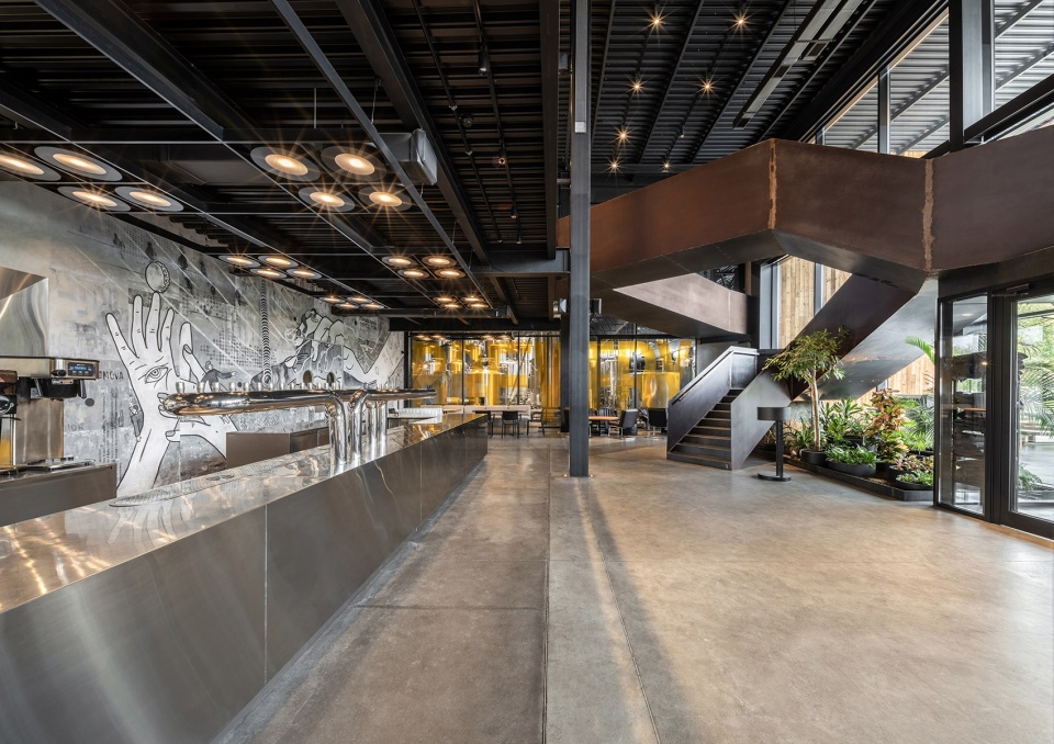 mova beer space by balbek bureau