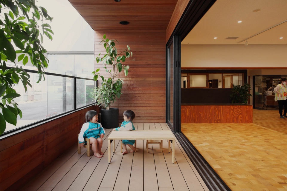 JPP Nursery by HIBINOSEKKEI Youji no Shiro KIDS DESIGN LABO