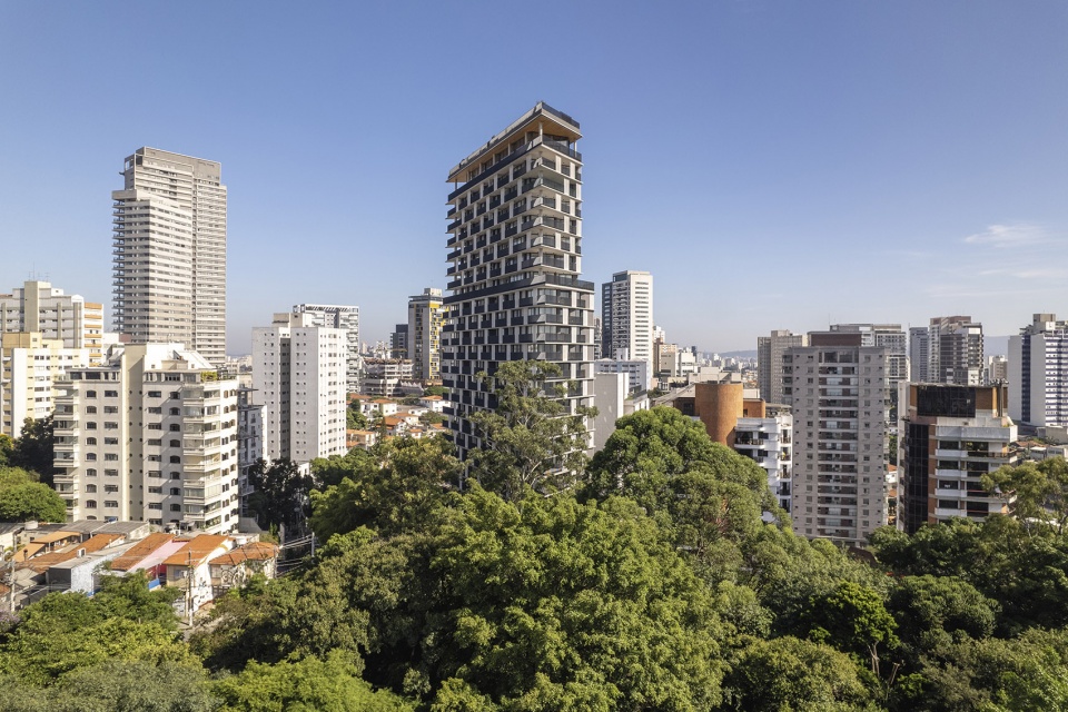 onze22 by triptyque