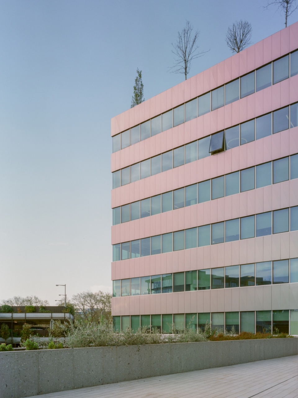 refurbishment and new construction of segreen business park