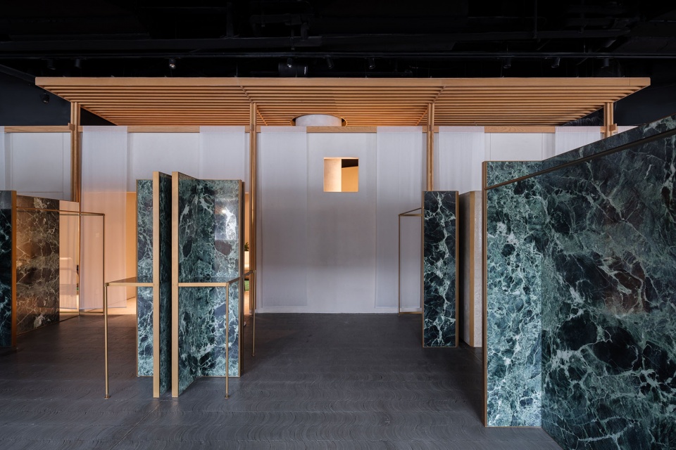 Ms MIN Retail Space Neri Hu Project
