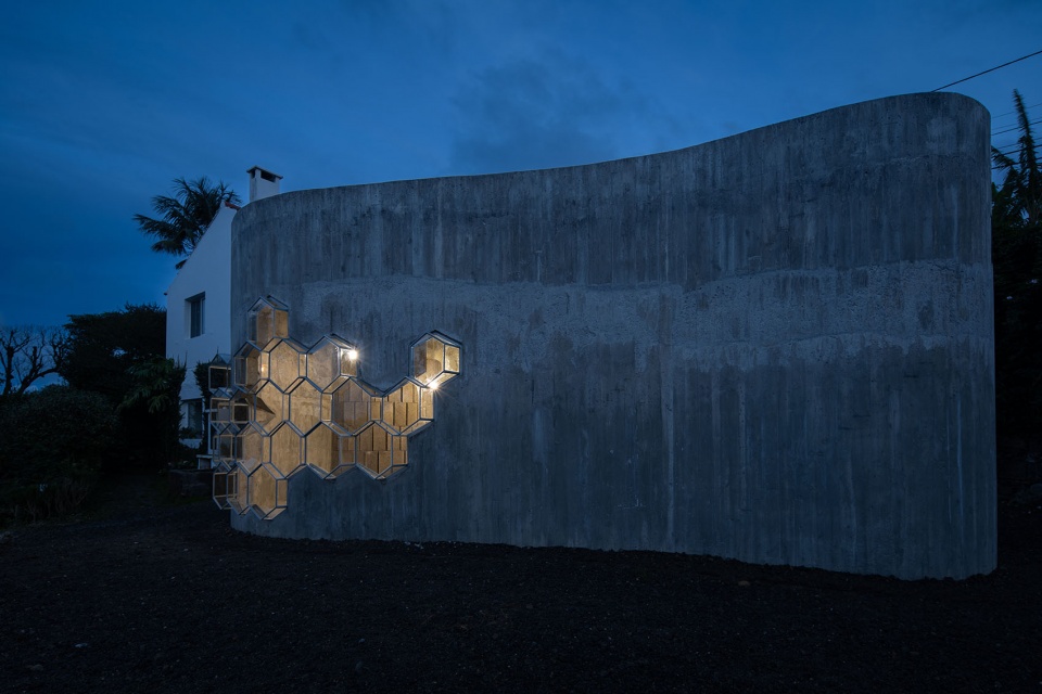 UtCoL Sculptor Bernardo Rodrigues Architects
