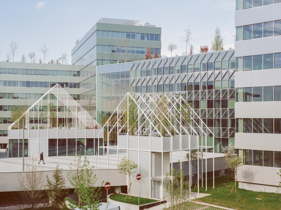 refurbishment and new construction of segreen business park