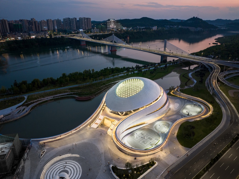 Jewel On The Silkroad Nanbu Eye Gymnasium China by Zhoyu Design Group