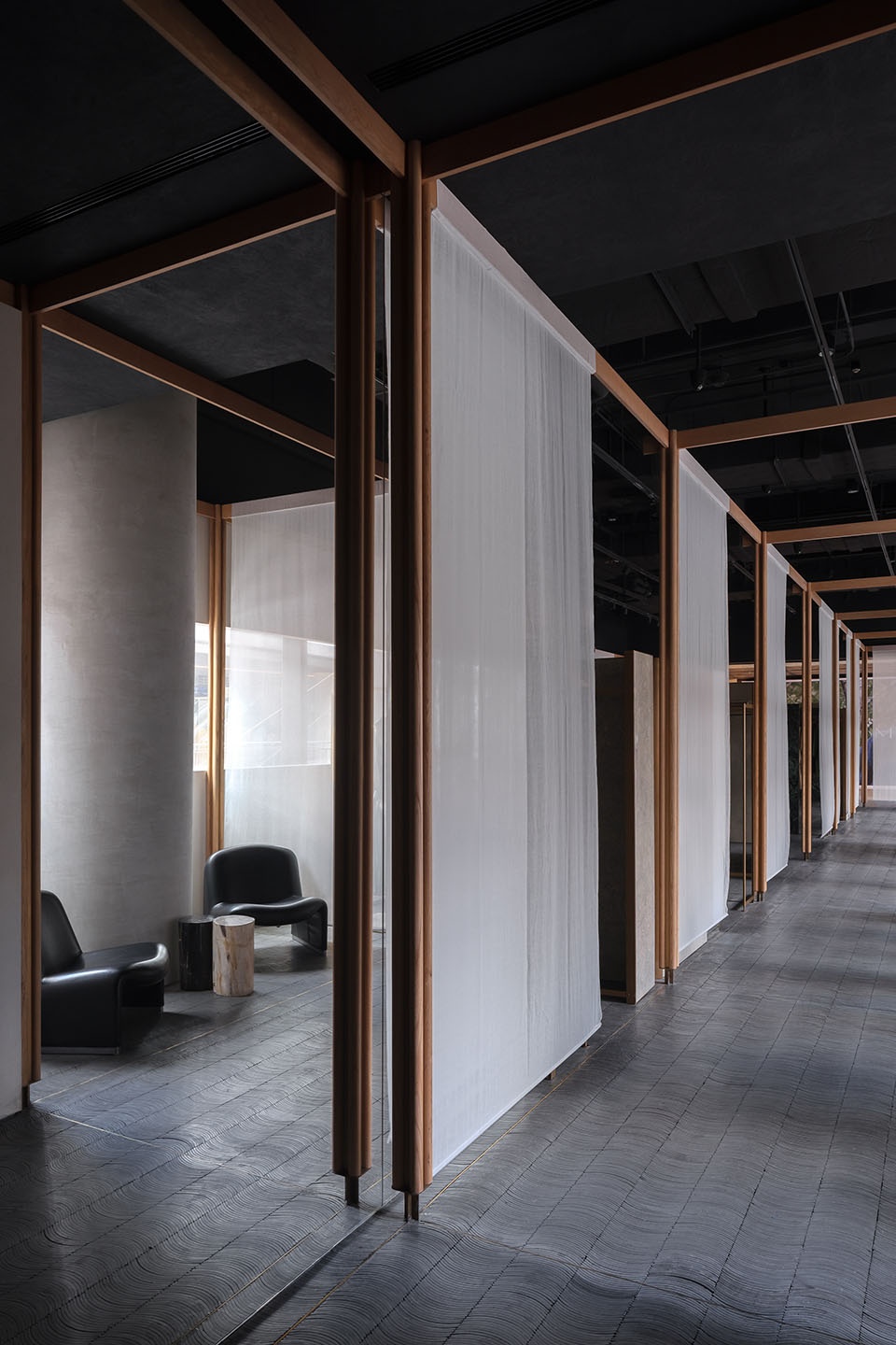 Ms MIN Retail Space Neri Hu Project