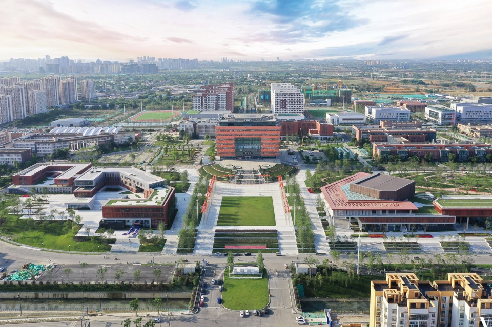 the service center and administrative center of chengdu universiade village for the 31st summer universiade cscec