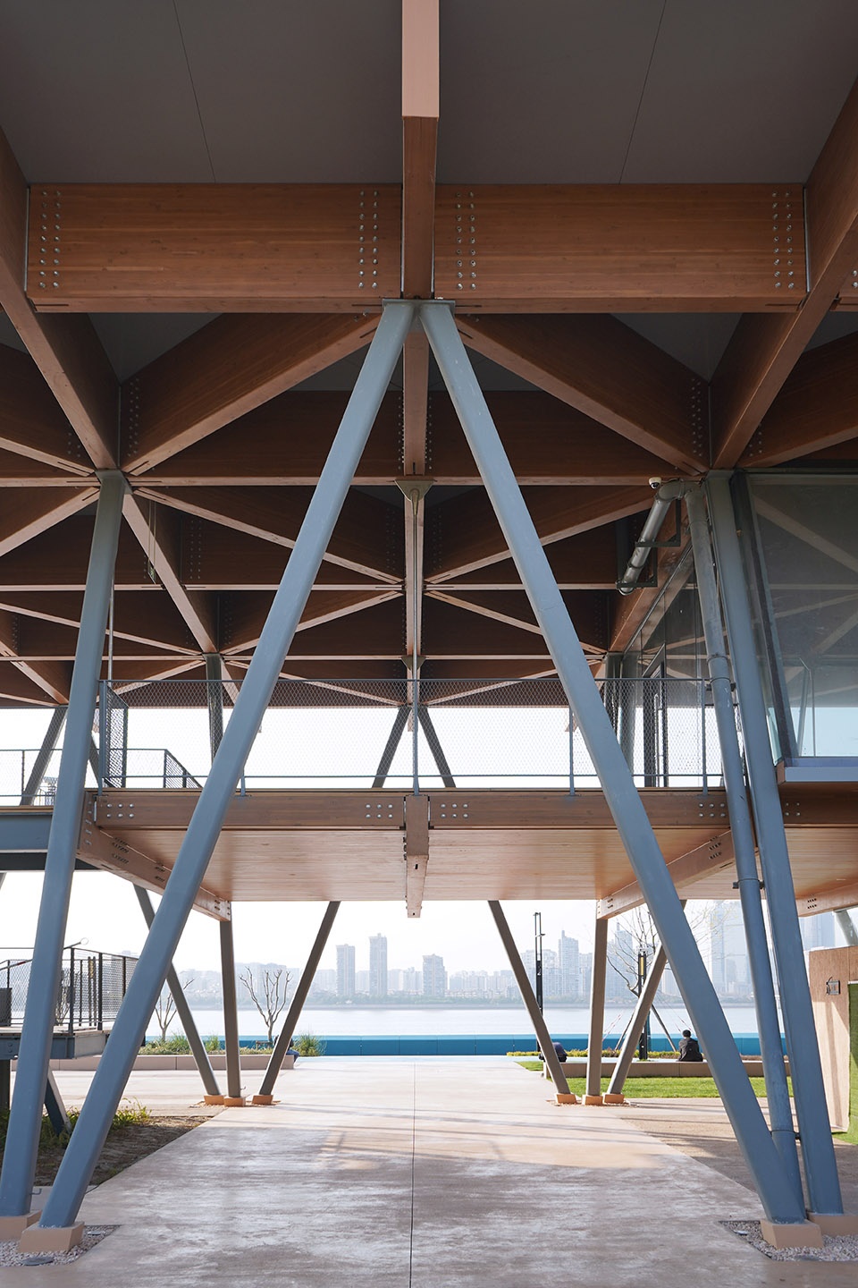 Hangzhou Riverfront Public Space the Changting Station by Original Design Studio TJAD