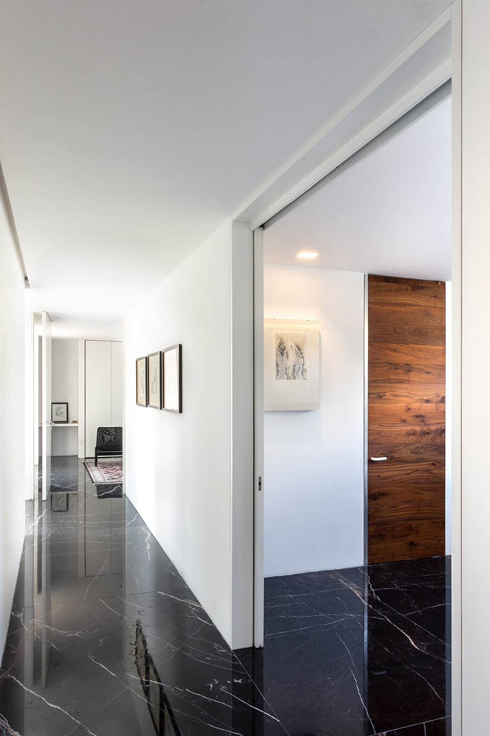 JA House by HW STUDIO