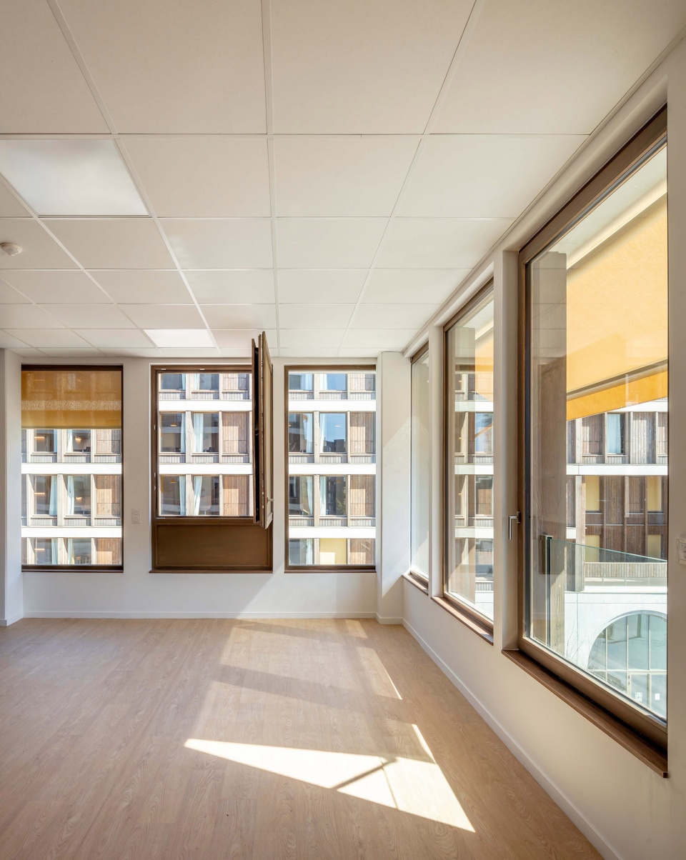 laherrere center by cobe architecture
