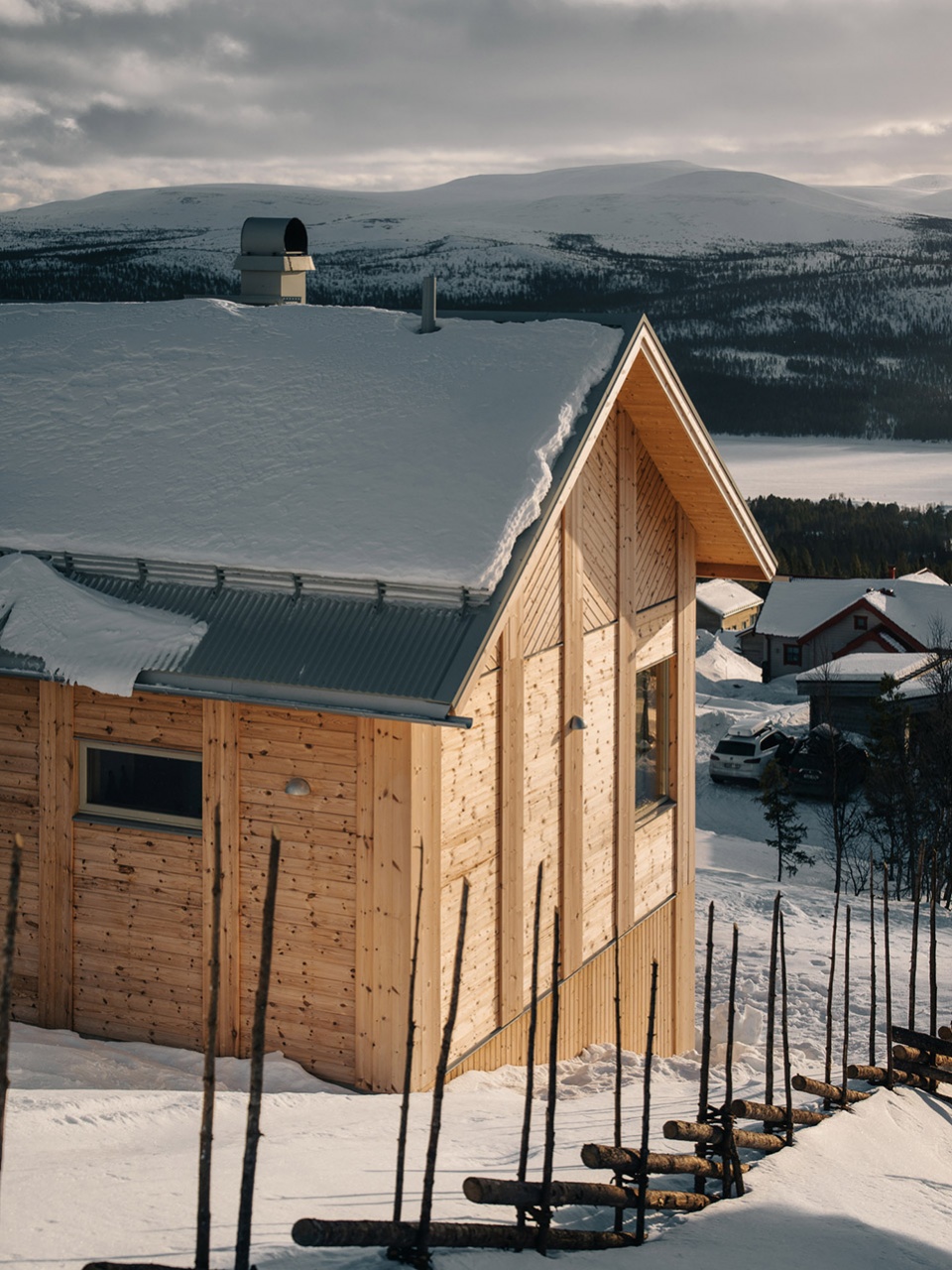 lofsdalen cabin by andrenfogelstrom