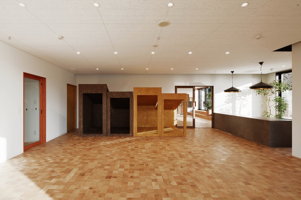 JPP Nursery by HIBINOSEKKEI Youji no Shiro KIDS DESIGN LABO