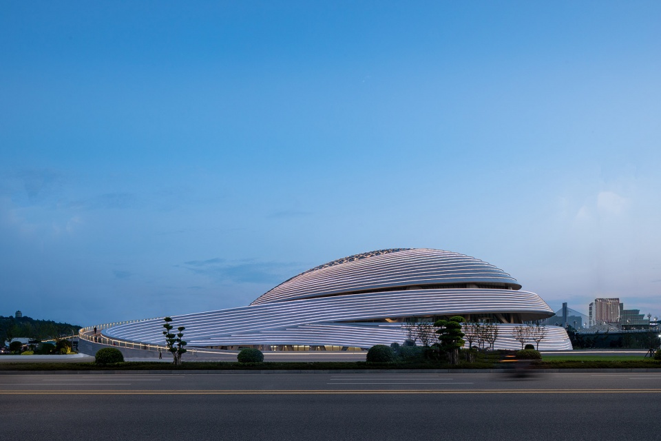 Jewel On The Silkroad Nanbu Eye Gymnasium China by Zhoyu Design Group