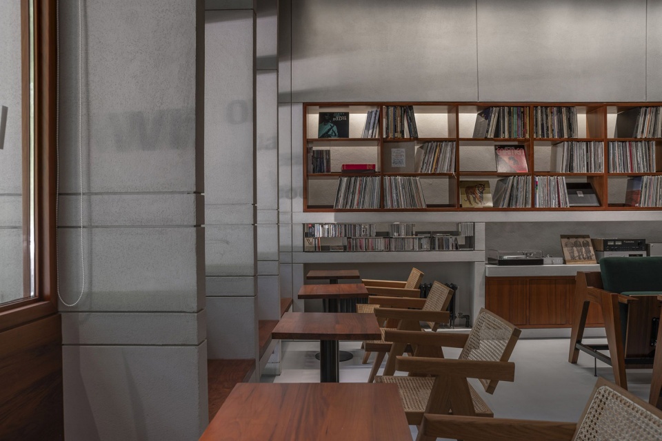 Space 687211 China by SpaceStation