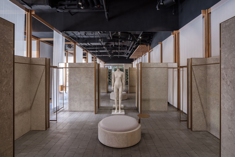 Ms MIN Retail Space Neri Hu Project
