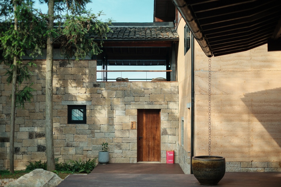Hotel of quiet realm in Ji an China by BAIDAO ARCHITECTS