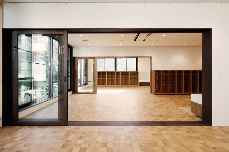 JPP Nursery by HIBINOSEKKEI Youji no Shiro KIDS DESIGN LABO
