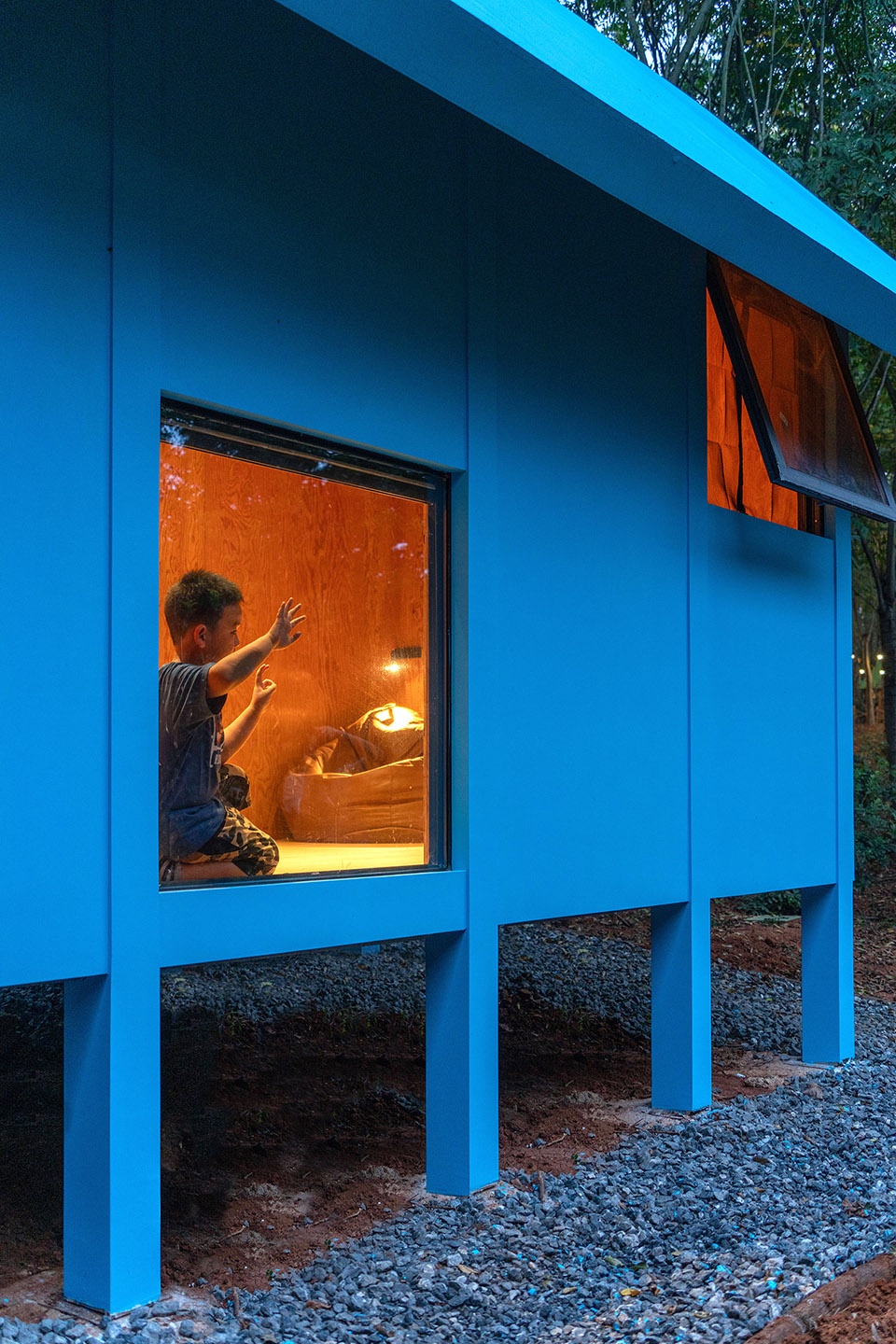 Wild Home 110 The Artist s Cabin China by Wiki World Advanced Architecture Lab