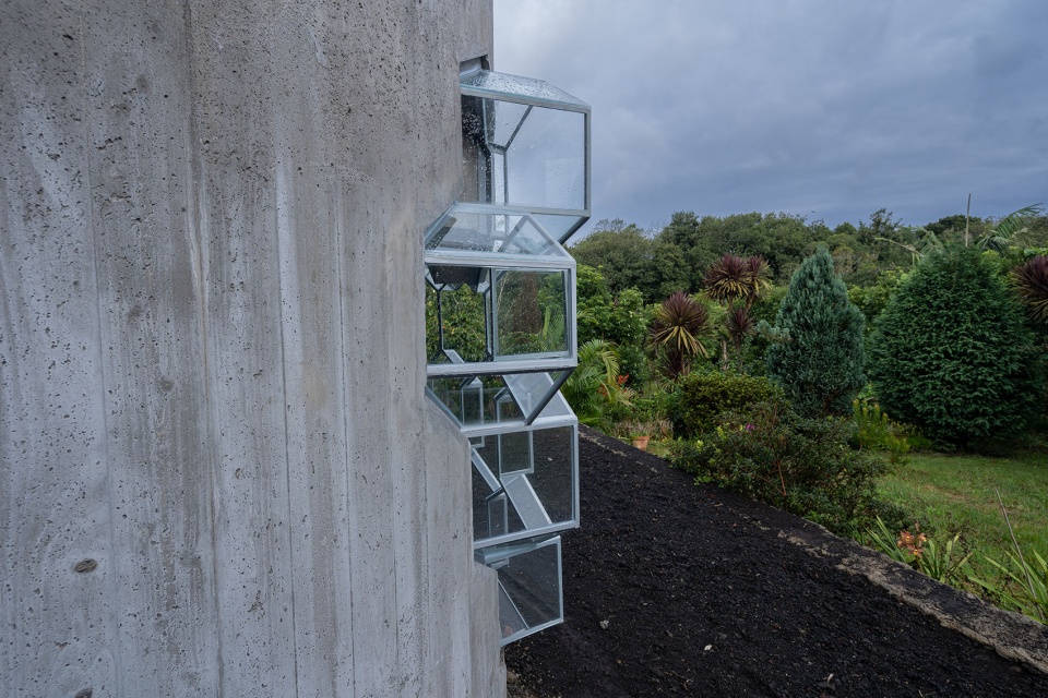 UtCoL Sculptor Bernardo Rodrigues Architects