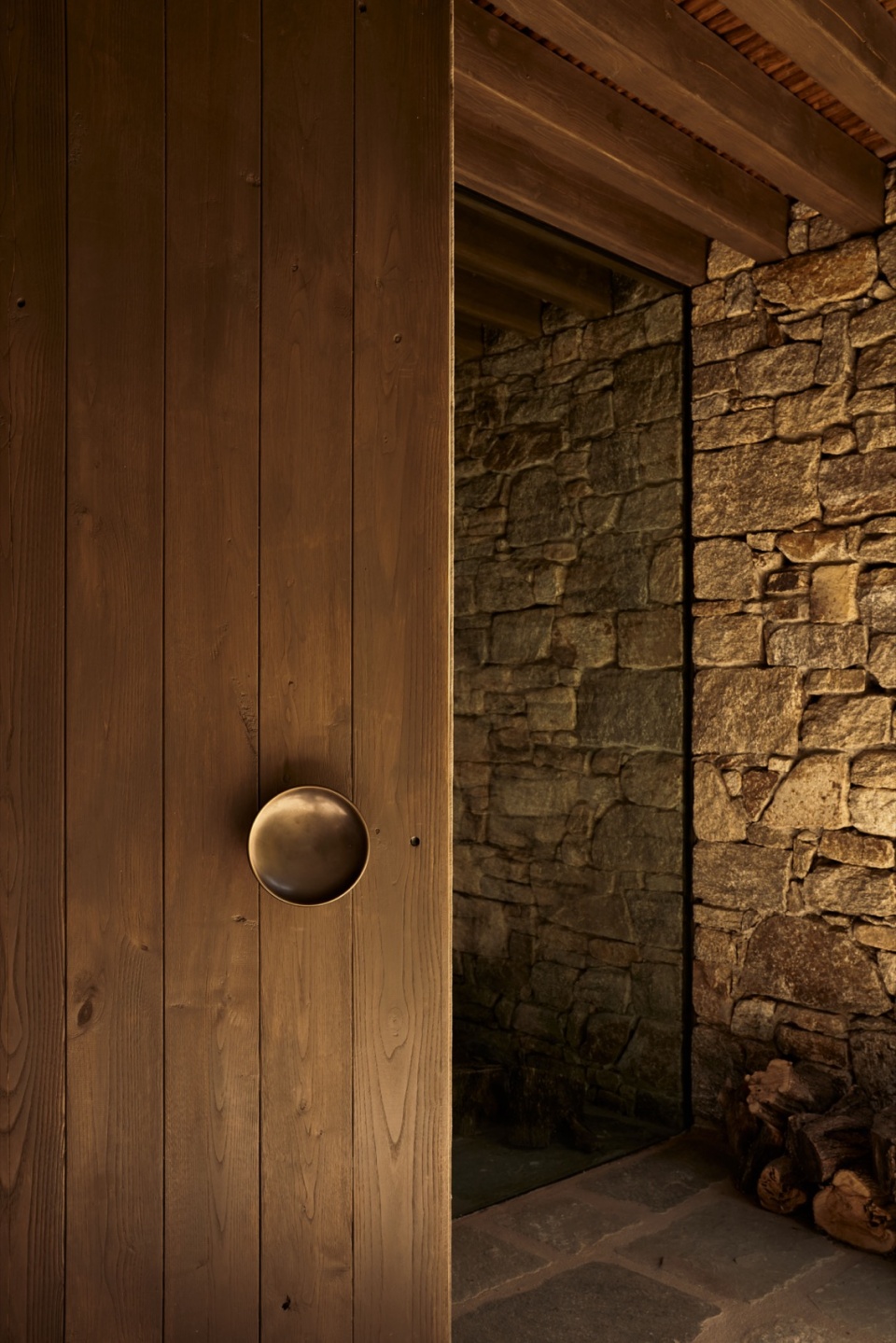 liknon by k studio