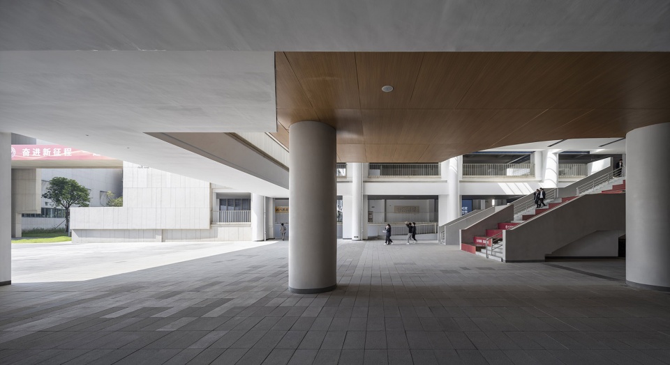 new campus of jiangsu jingjiang senior high school by rong zhaohui studio zradi