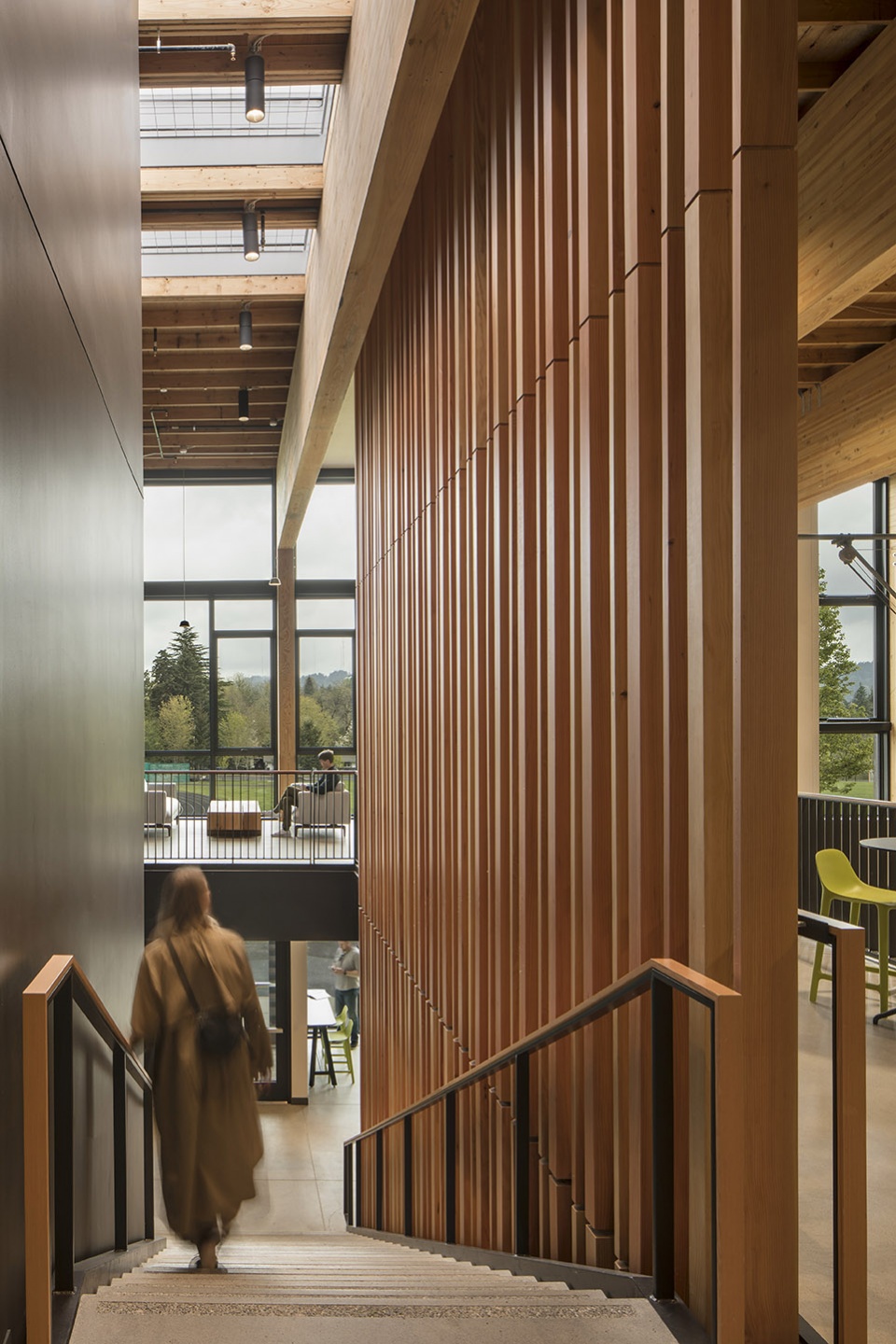 oregon episcopal school athletic center by hacker