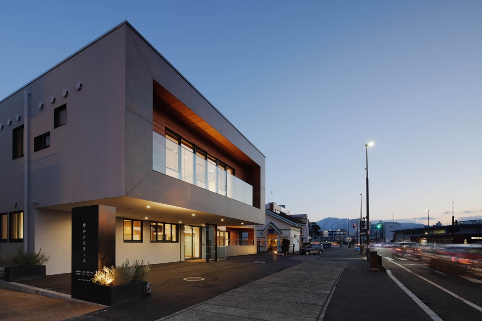 JPP Nursery by HIBINOSEKKEI Youji no Shiro KIDS DESIGN LABO