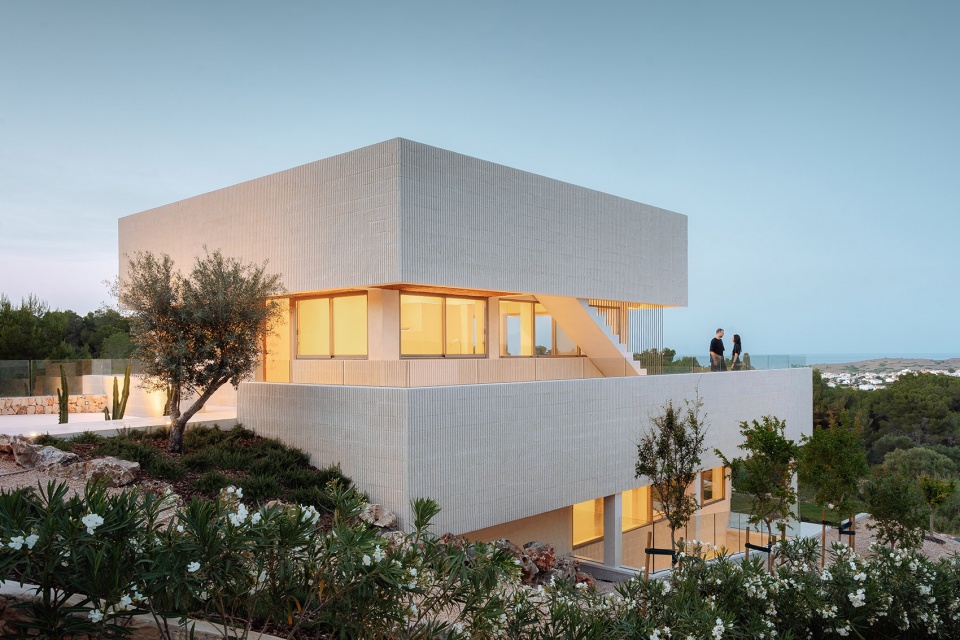 SHIFT HOUSE by NOMO STUDIO