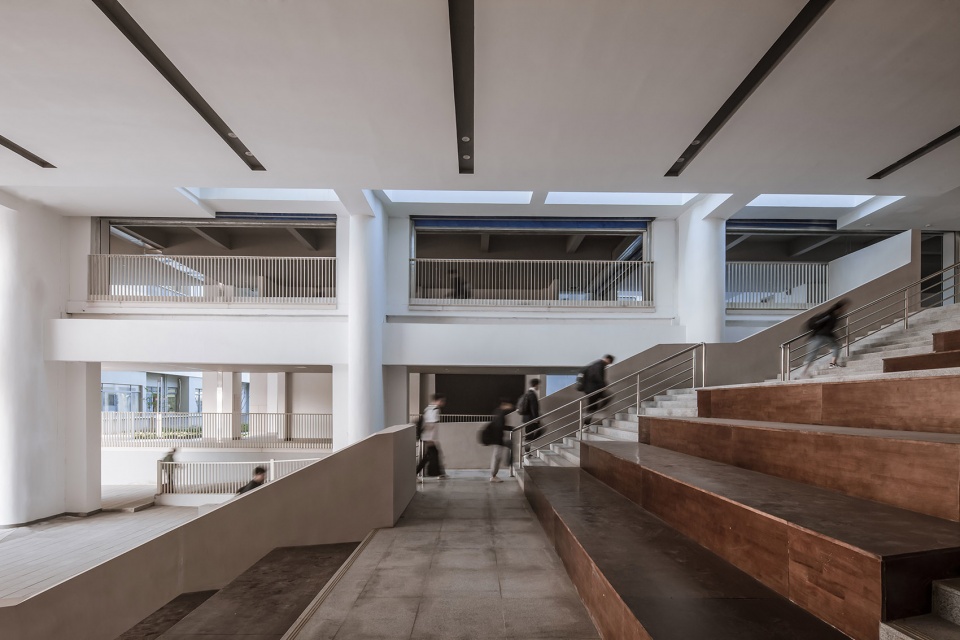 new campus of jiangsu jingjiang senior high school by rong zhaohui studio zradi