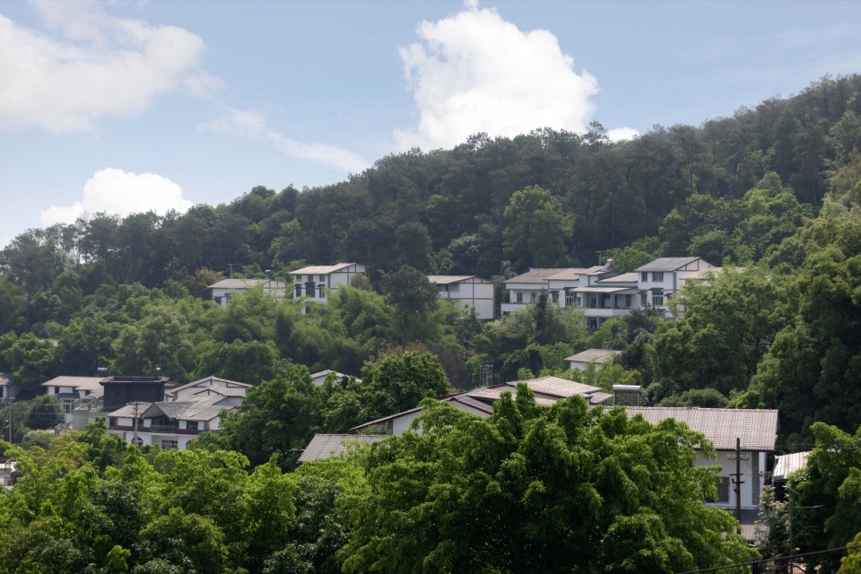 micro renewal for nanshan cattle herding village chongqing by 10design