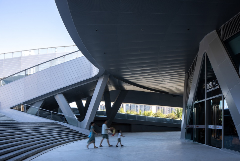 Jewel On The Silkroad Nanbu Eye Gymnasium China by Zhoyu Design Group