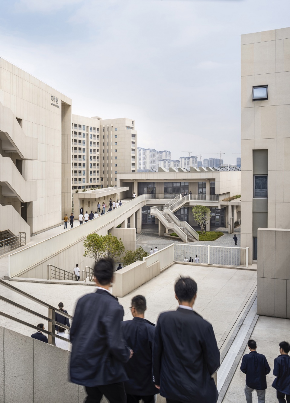new campus of jiangsu jingjiang senior high school by rong zhaohui studio zradi
