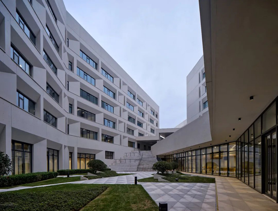 the yehudi menuhin school qingdao by tjad