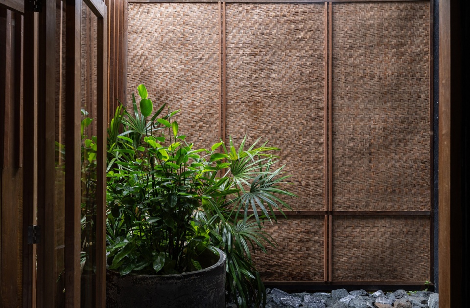 baan dam by housescape design lab