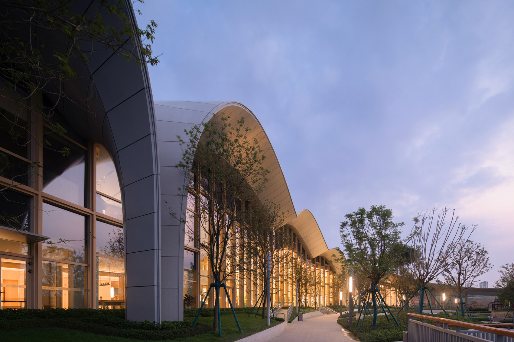 Gui Garden and Elderly Care Community Center by Sunlay Design + Fangwei