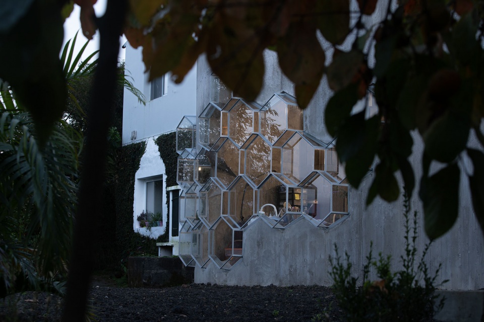 UtCoL Sculptor Bernardo Rodrigues Architects